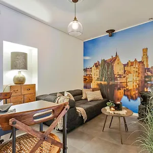 Inn Huswell - Charming Getaway In The Historical Center Bruges